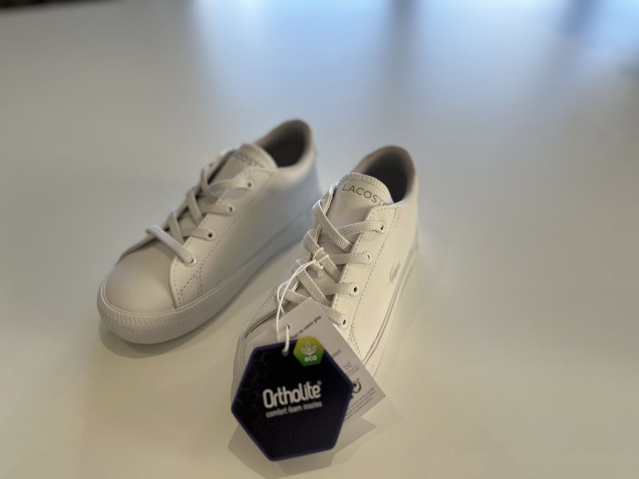 Ténis Lacoste Criança NOVOS (nunca usados)