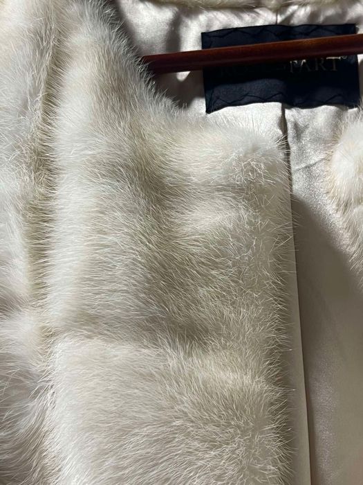 Шуба норка біла . Норкова шуба