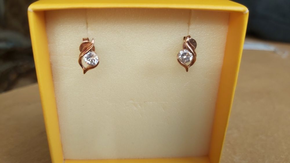 Срібні з позолотою сережки