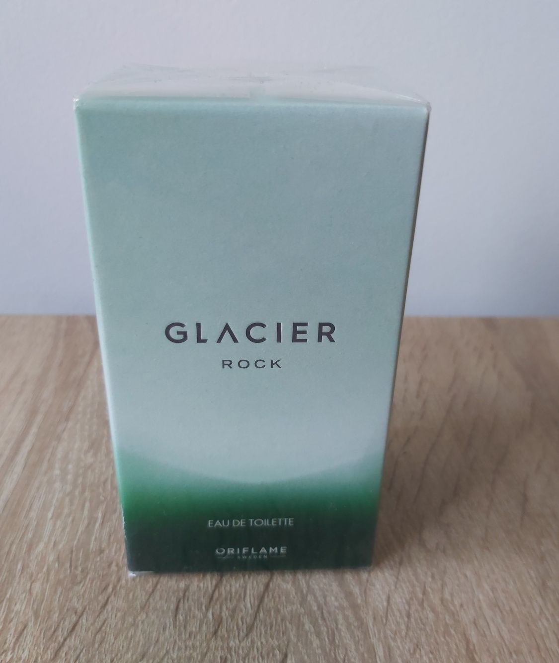 Nowe męskie perfumy Glacier Rock Oriflame
