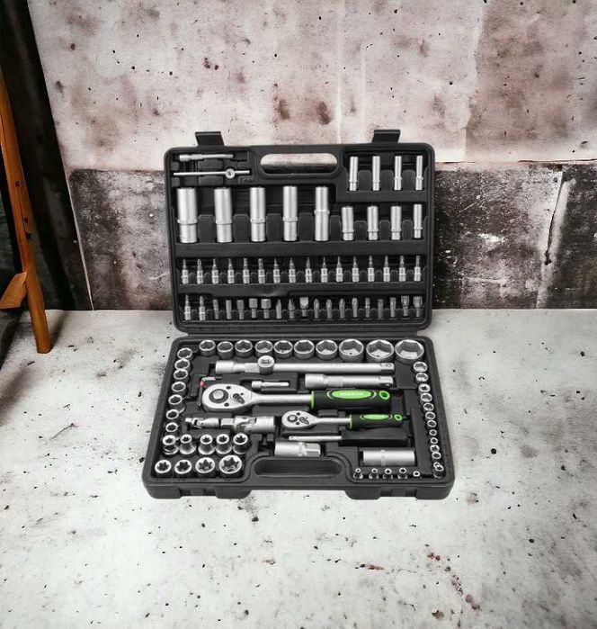 Набор инструмента BENSON B10410  1/2'' 1/4'' 108предметов набір ключей