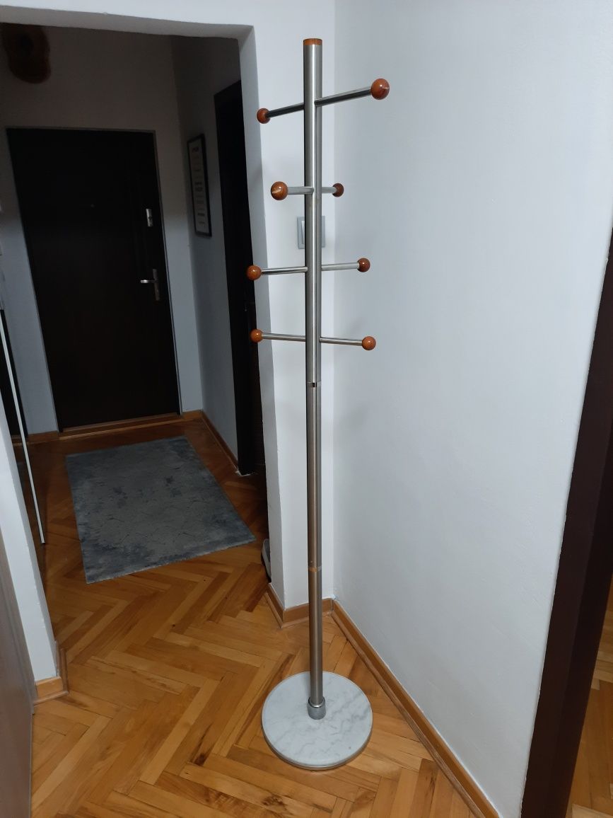 Sprzedam wieszak