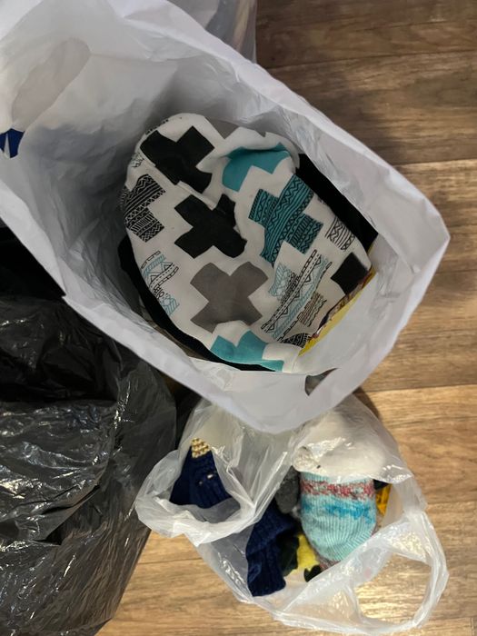 Одяг на новонародженого, хлопчика, пелюшки, взуття, Три великих пакети