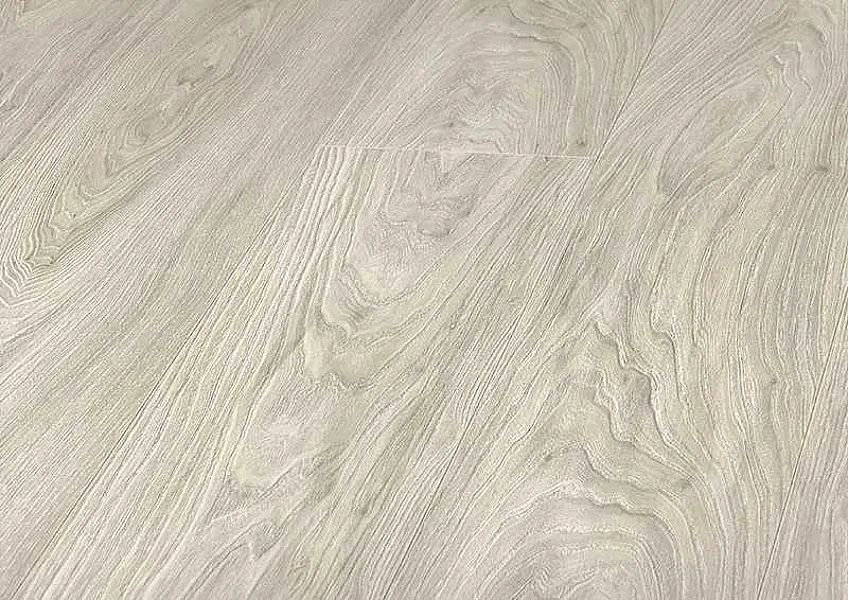 Panele podłogowe Outlet SWISS KRONO D3710 AC4/8 mm wodoodporne