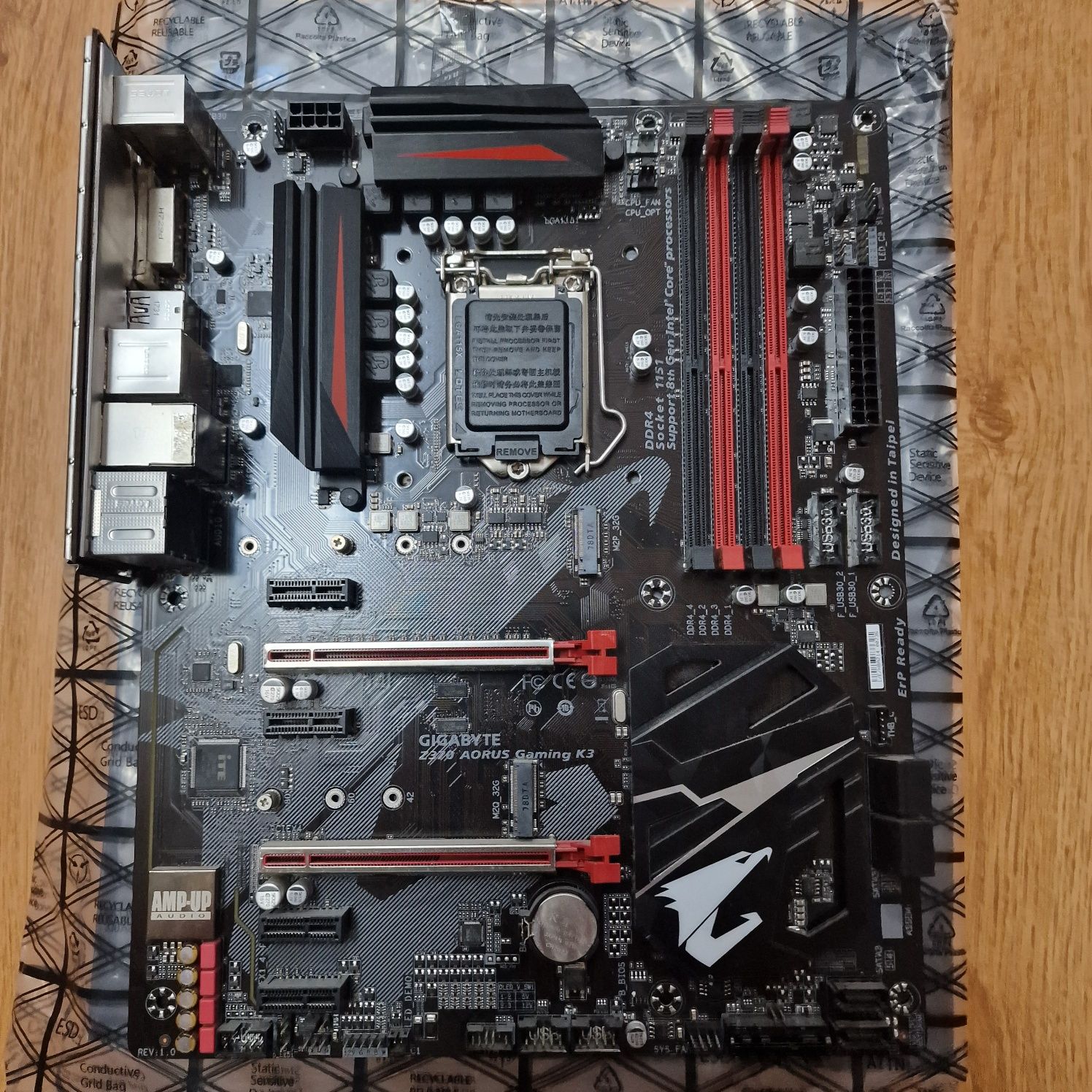 Gigabyte z370 aorus gaming K3