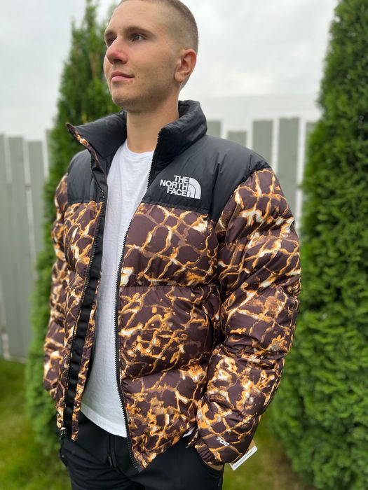 Продам The North Face 700