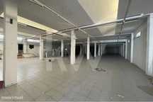 Espaço comercial em venda em Avenida Nossa Senhora de Fátima, Leiria -
