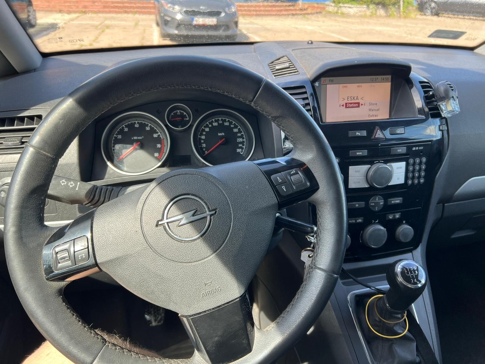 Opel Zafira 1,8 B+G bogata wersja Cosmo - stan bdb