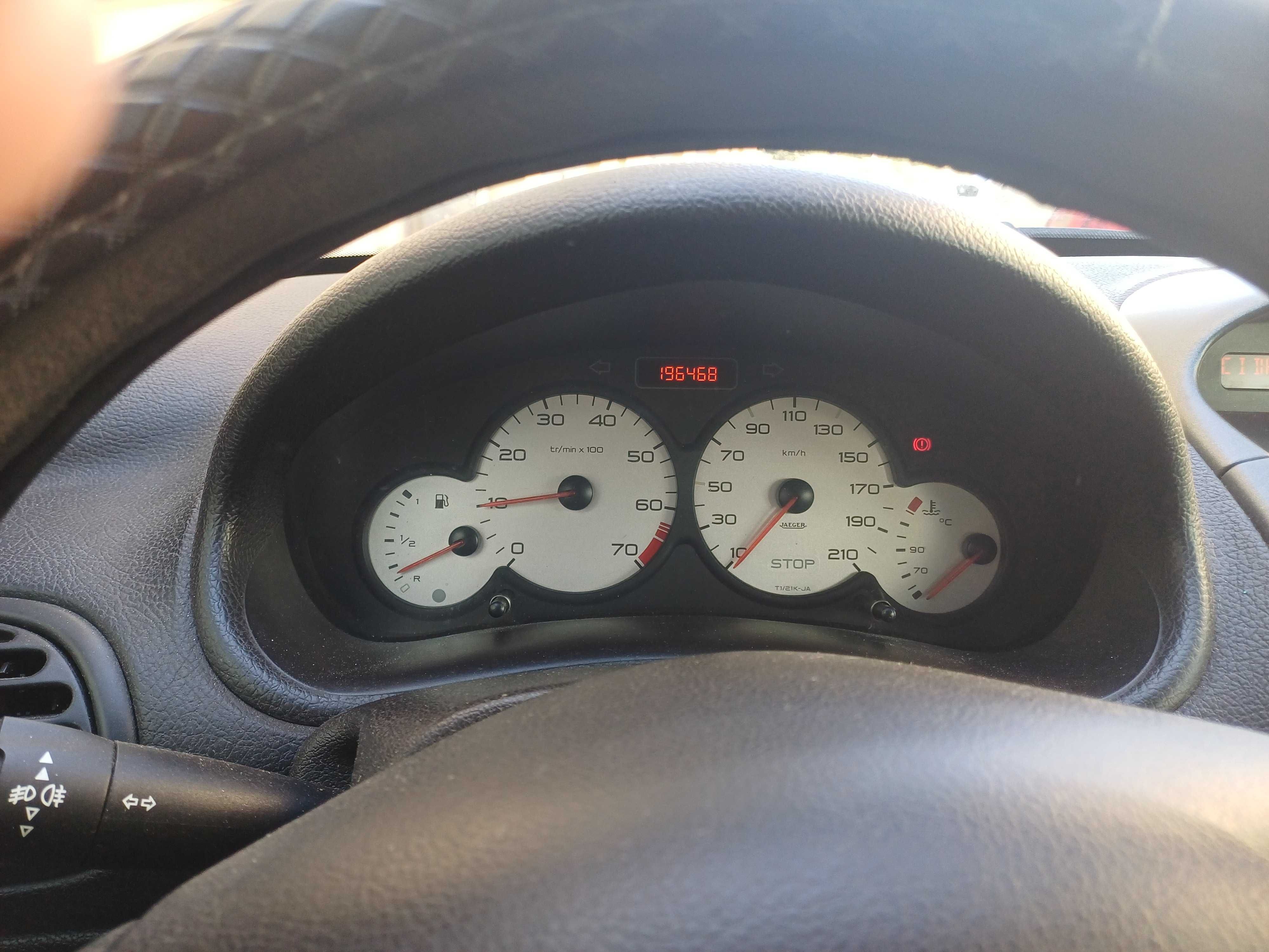 Peugeot 206 SW 1.1 Gasolina – 2003