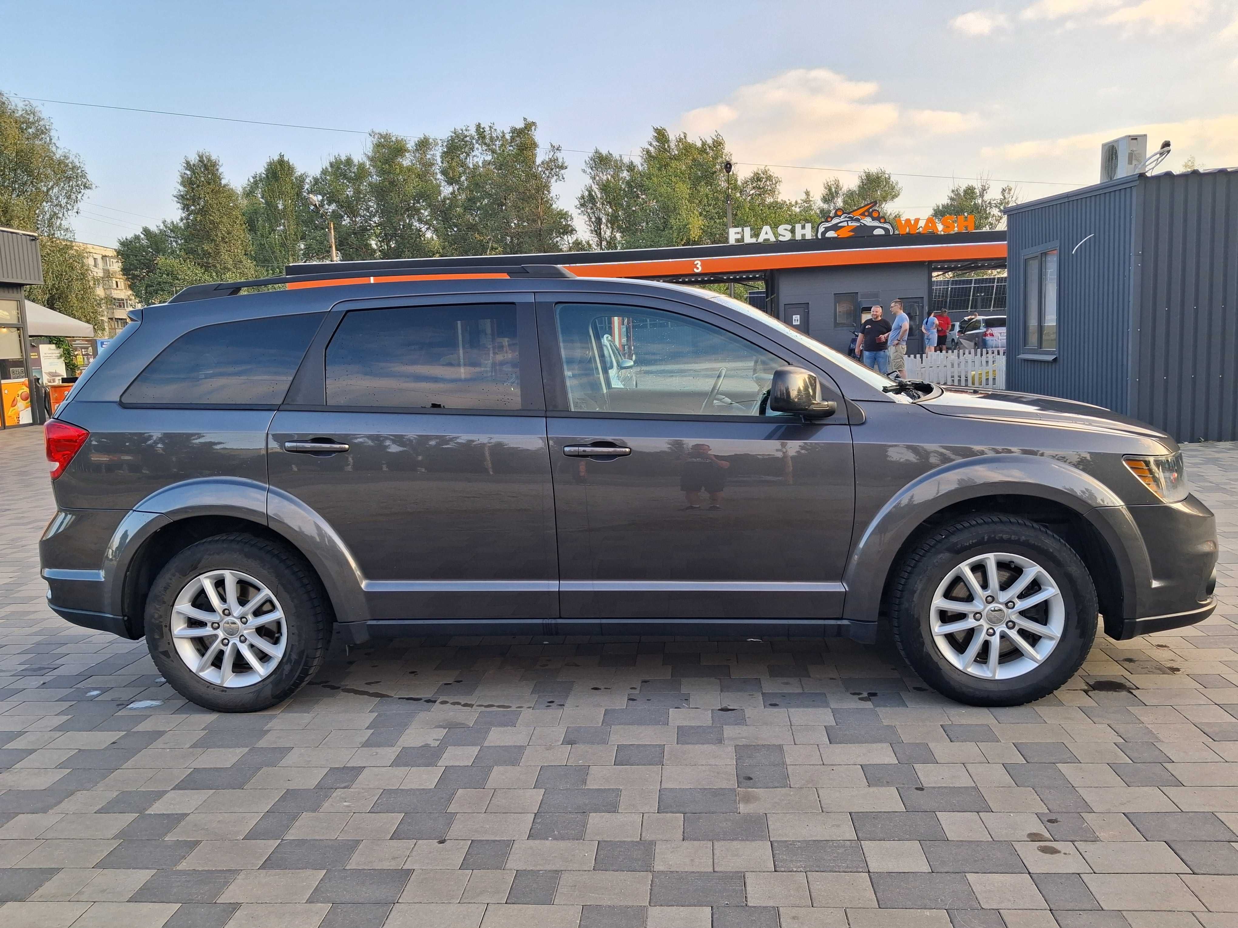 Продам Dodge Journey SXT 2.4L (2014)