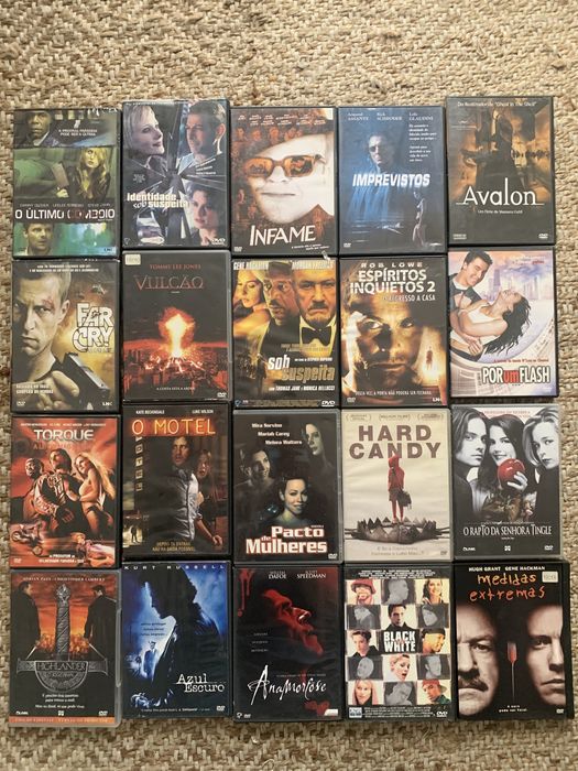 Lote com cerca de 164 dvs originais