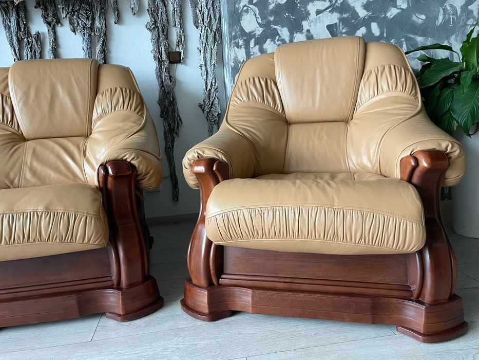 Шкіряний (кожаный) імпортний диван і 2 крісла .Стан 10 з 10