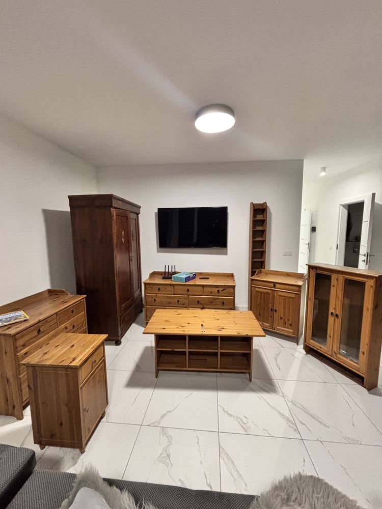 Meble drewniane Ikea Leksvik