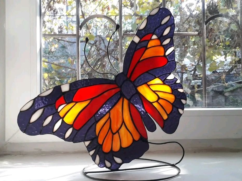 Метелик, вітраж настільний