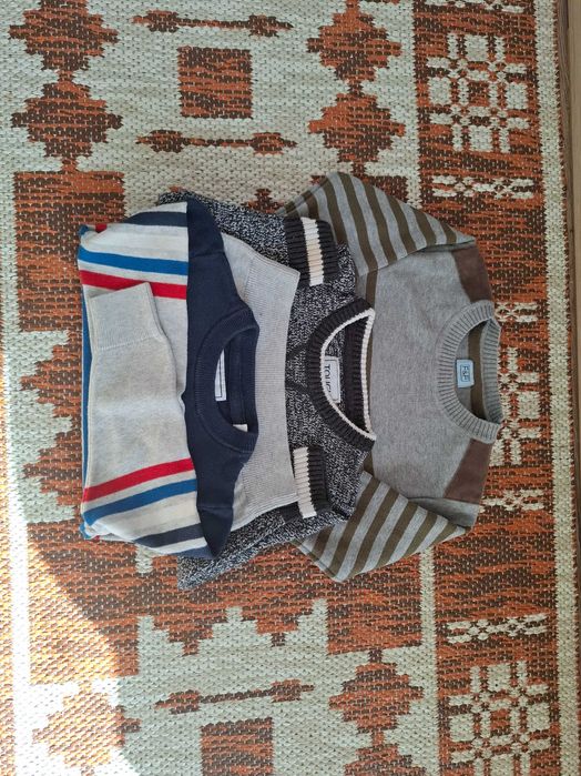 3 sweterki dla chłopca r.98