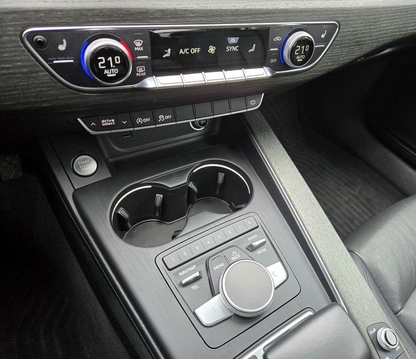 Audi A4 B9 2018 r. s-line 252KM Virtual