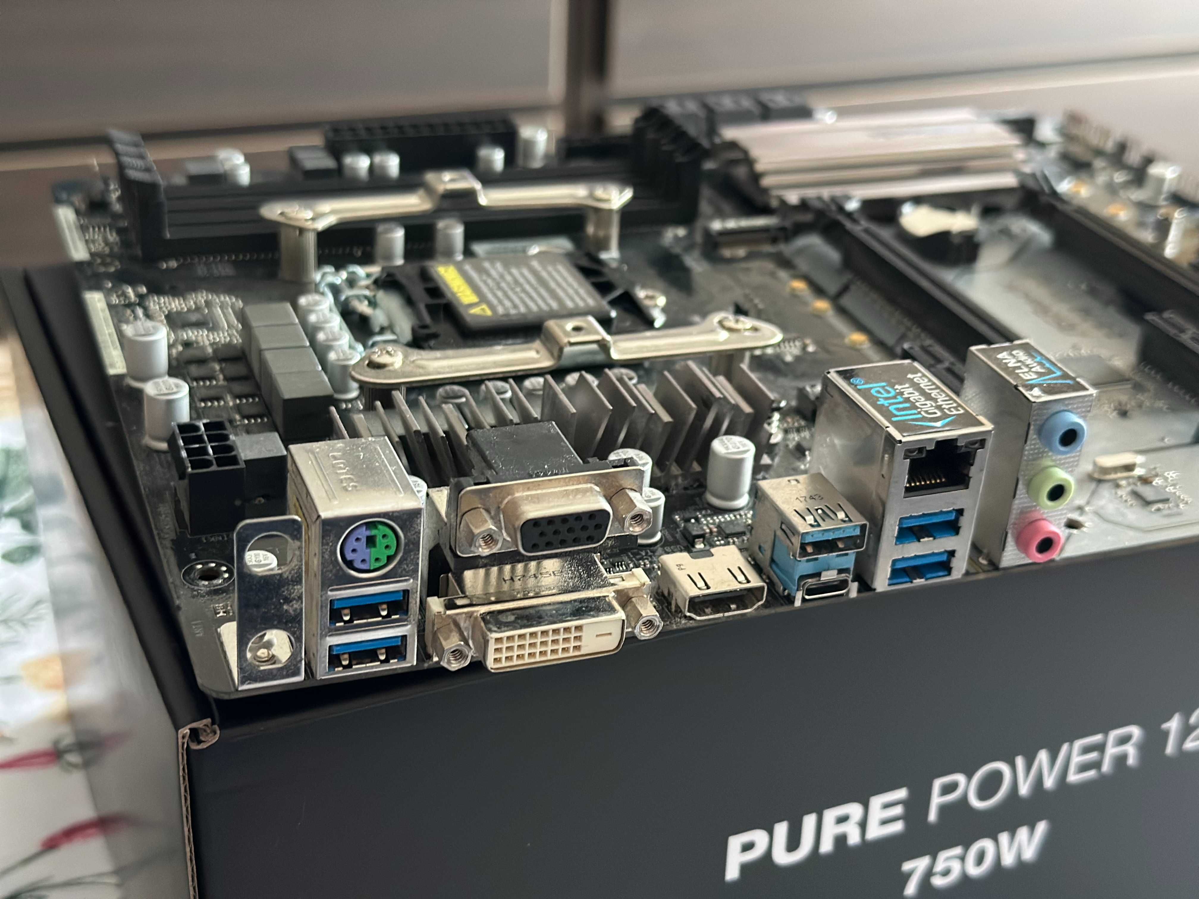 Płyta główna ASRock Z370 PRO4