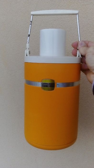 3 Marmitas térmicas e termos Campingaz e Valira como novas