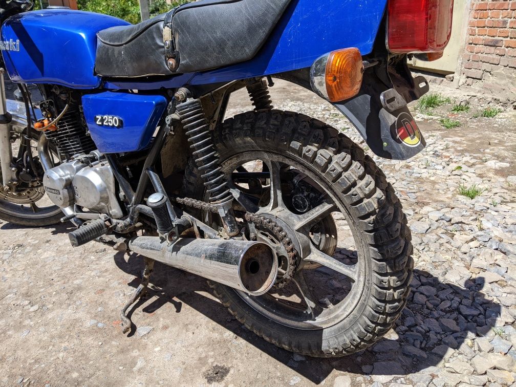 Kawasaki z 250 A