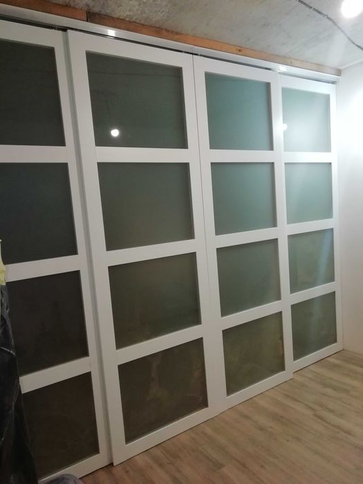 Встановлення дверей