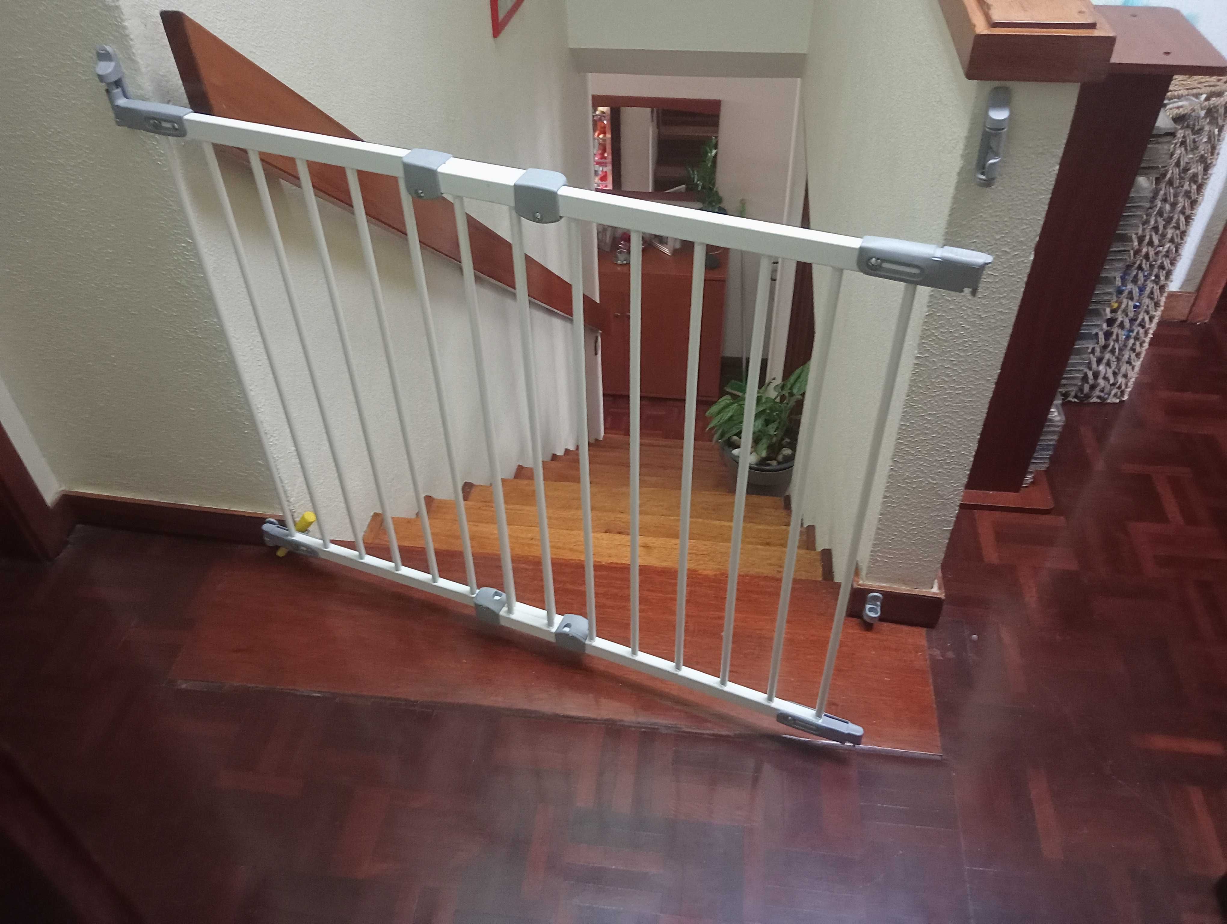 Porta (tipo Cancela) BabyDan FLEXIFIT 67-105cm