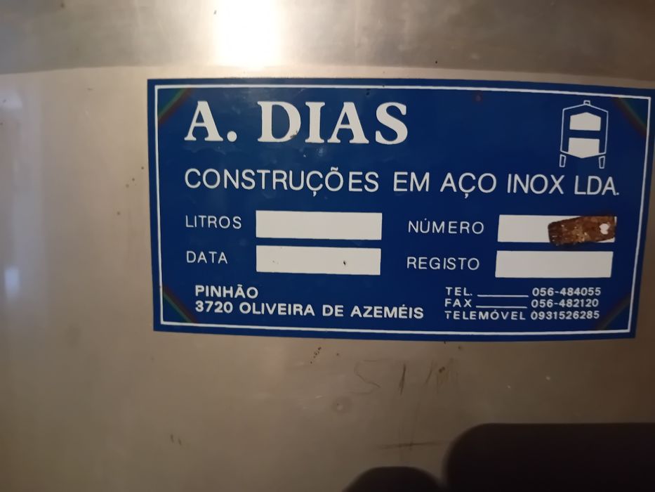 Cubas de 500l e de 300l