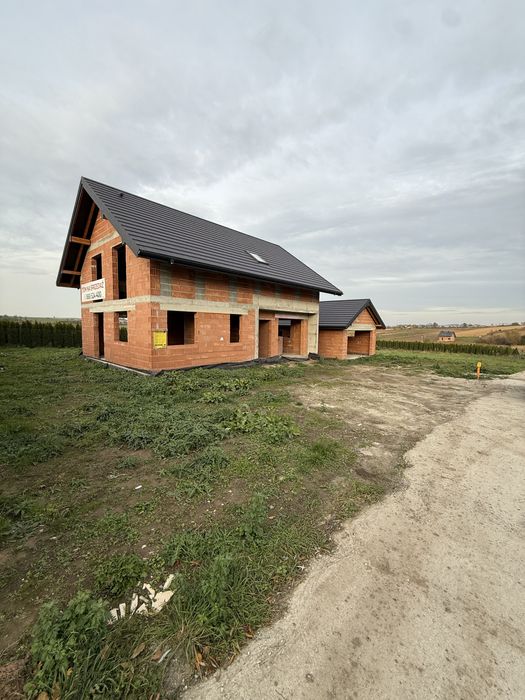 Dom 154 m z garasem 43 m wolnostojacym