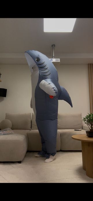 Strój przebranie kostium dmuchany gigant rekin shark rozm Uniwersalny