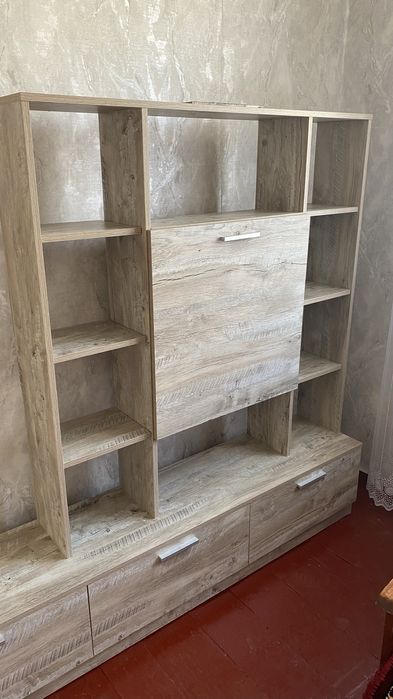 Стінка нова