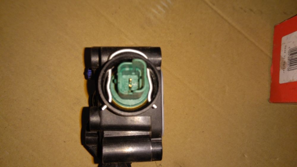 Термостат Wahler 410705.89D, Wahler PA66-gf30 CITROËN PEUGEOT