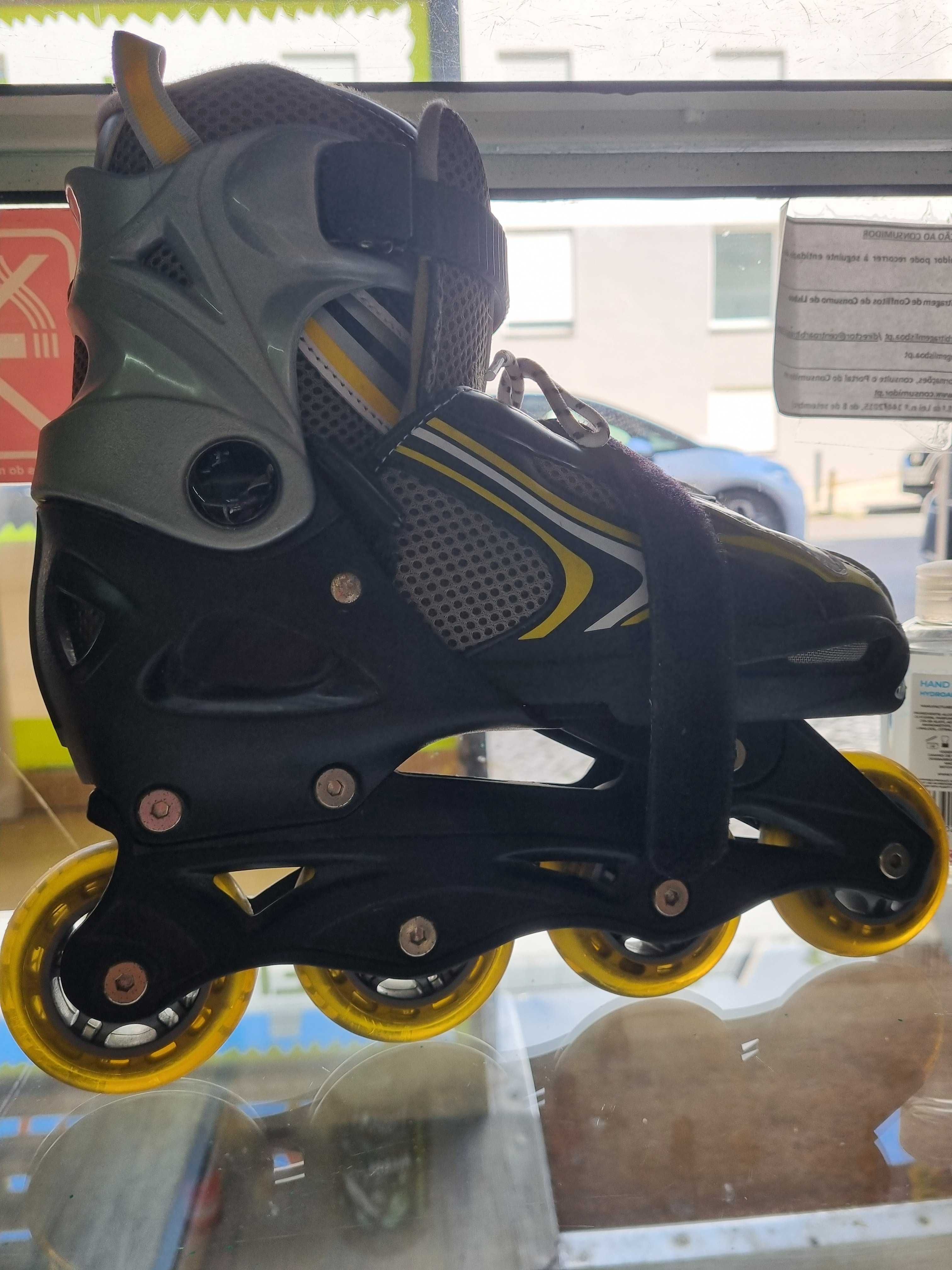 Patins quase novos