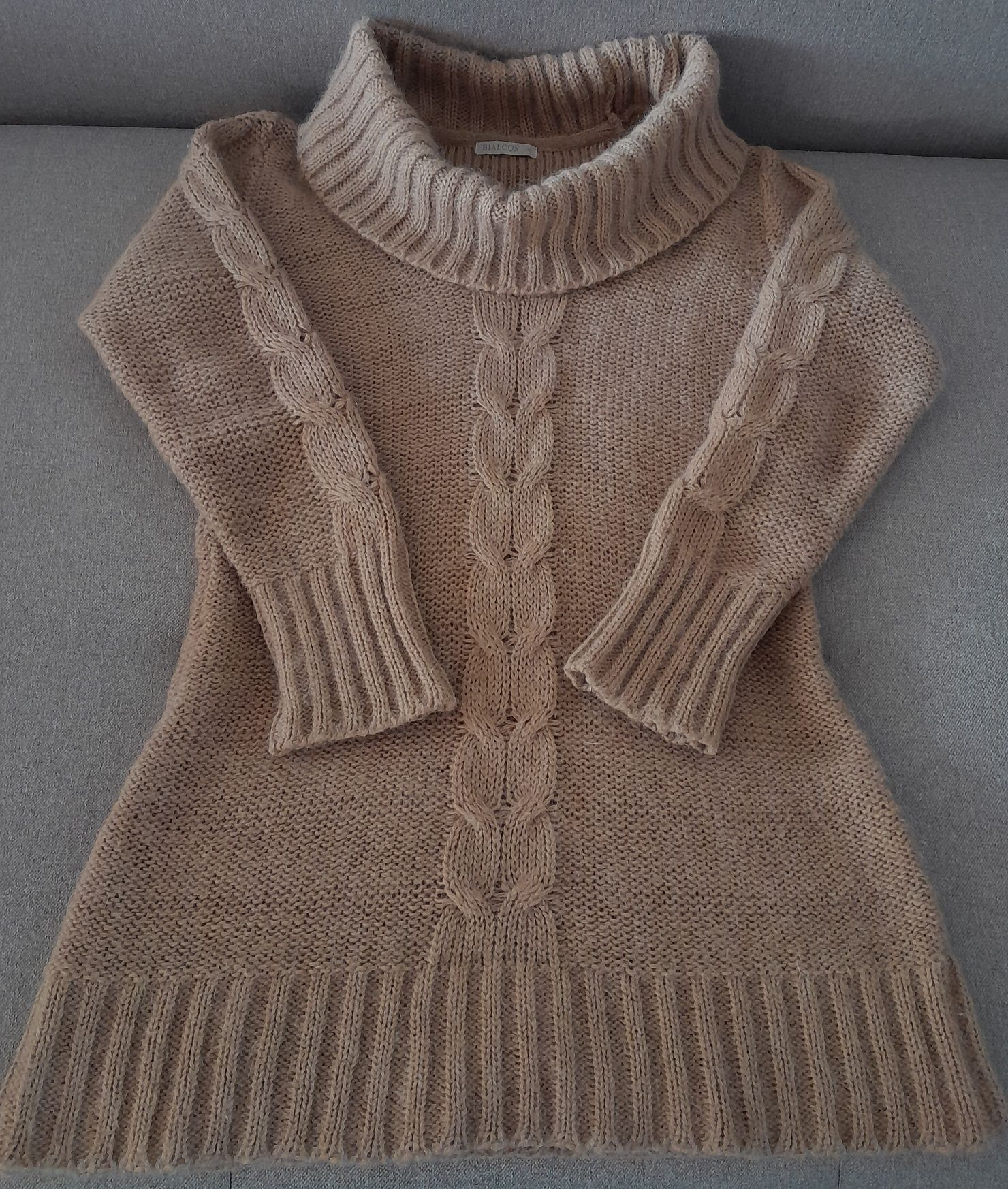 Sweter golf Bialcon camel  wełna warkocze 40/42/44 XXL XL L