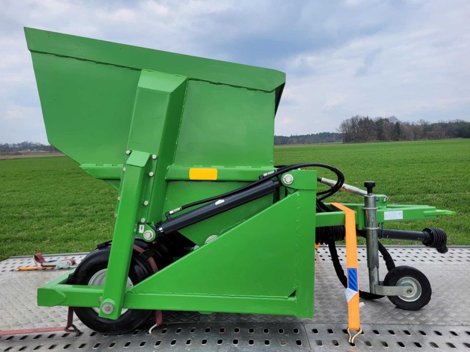 PIASKARKA Wiedenmann samozaładowcza Samasz Toro posypywarka John Deere