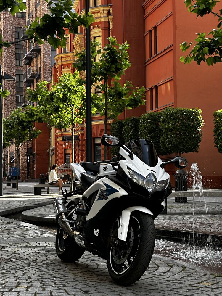 Suzuki GSX-R 750 K9