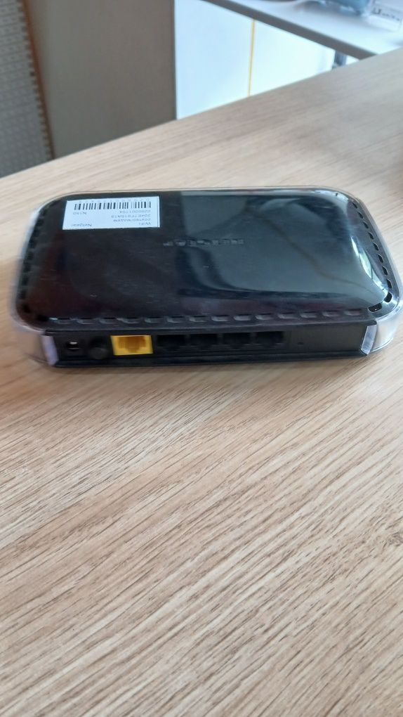 Роутер Netgar N150