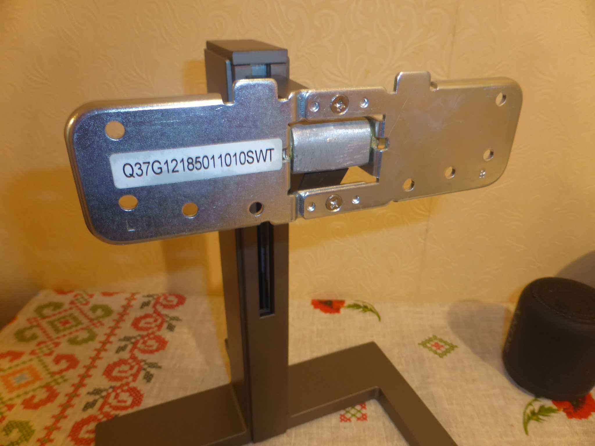 Настільне кріплення монітора Philips 272E1GAEZ