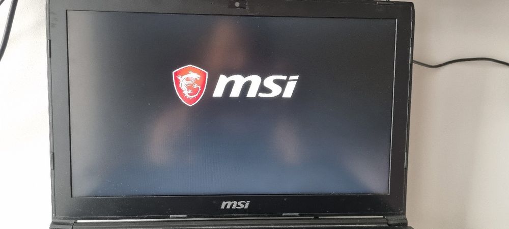 MSI GL62 7QF | i7-7700HQ| 500GB NVMe SSD + 500GB HDD| 8GB RAM| IPS FHD