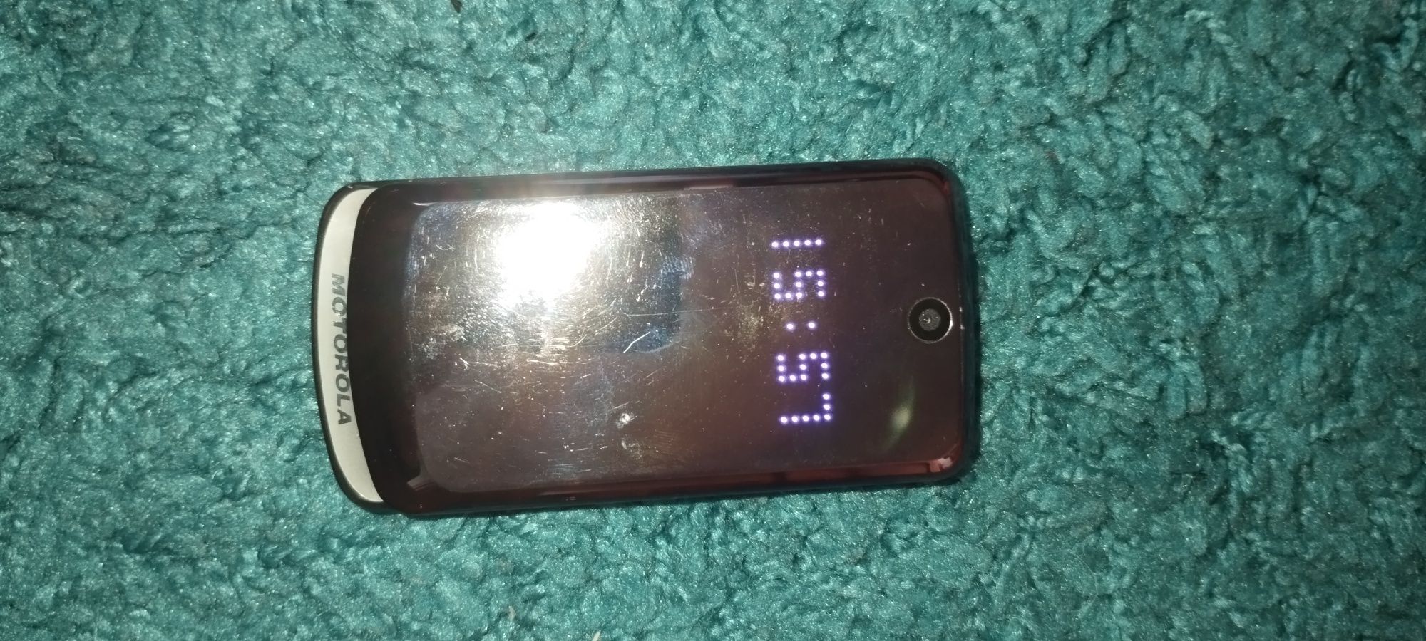 Продам Motorola Gleam