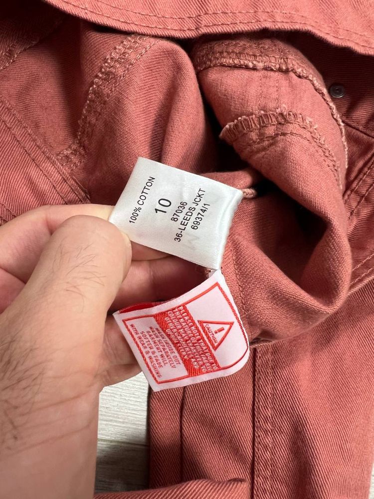 Женская джинсовка укороченая джинсовая куртка Levis