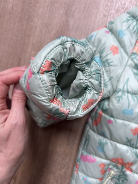 Kurteczka przejściowa 122 reserved