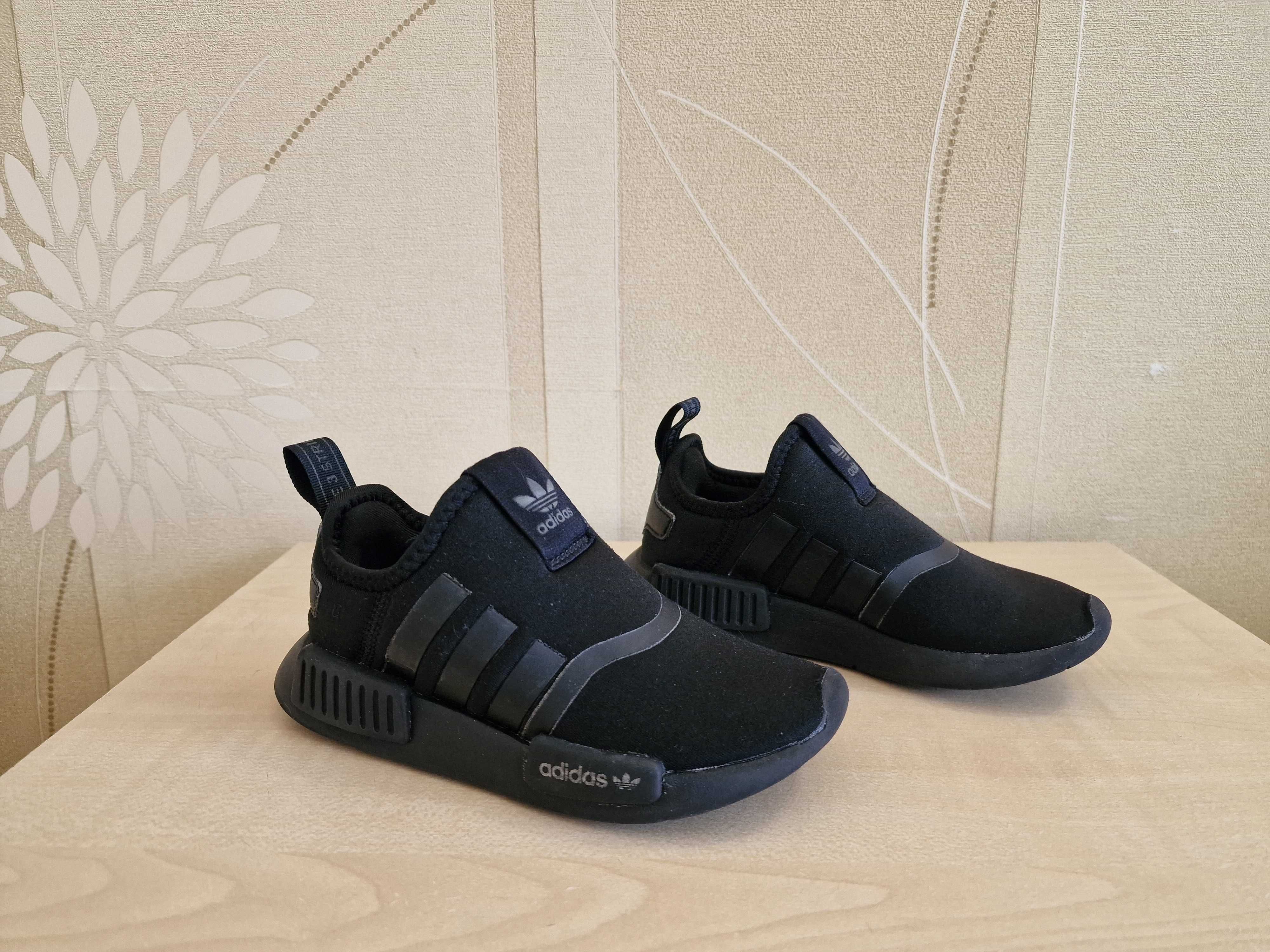 Кросівки Adidas NMD 360 оригінал розмір 28