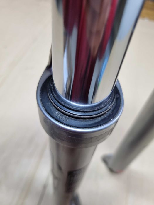 Amortyzator Rock Shox Tora 318 RS 900, pod 26