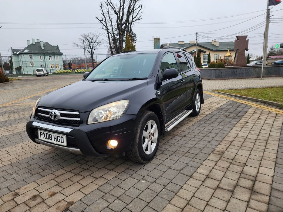 Toyota Rav4 2.2 diesel 2009рік ІДЕАЛ