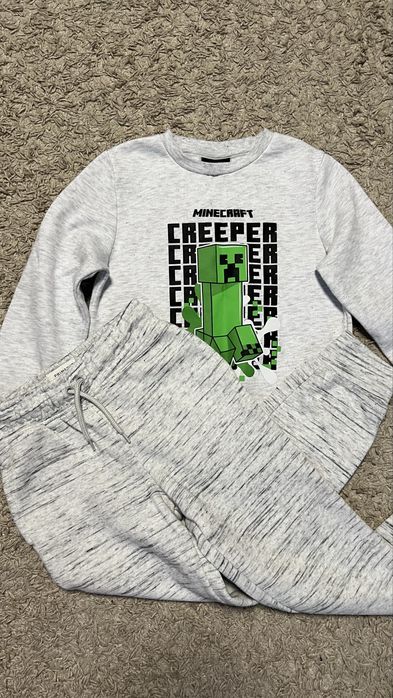 Костюм для хлопчиків на 7-8 р 128 см