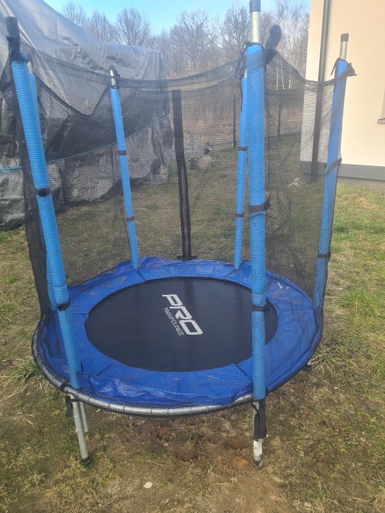 trampolina z siatką  PRO