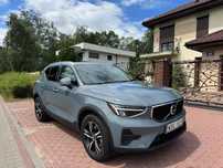 Volvo XC 40 B5 4x4, Piękny szary kolor, dobrze wyposażone