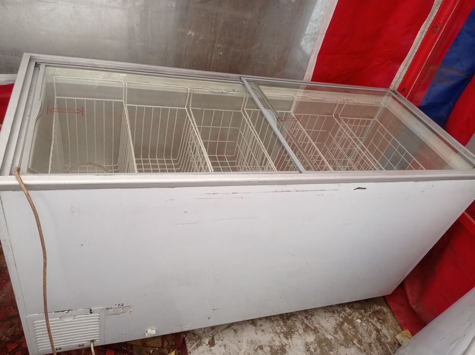 Морозильная ларь камера 500 л Угур