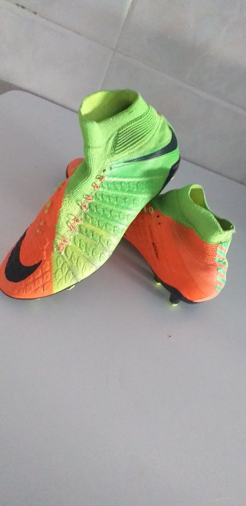 Chuteiras Nike Futebol