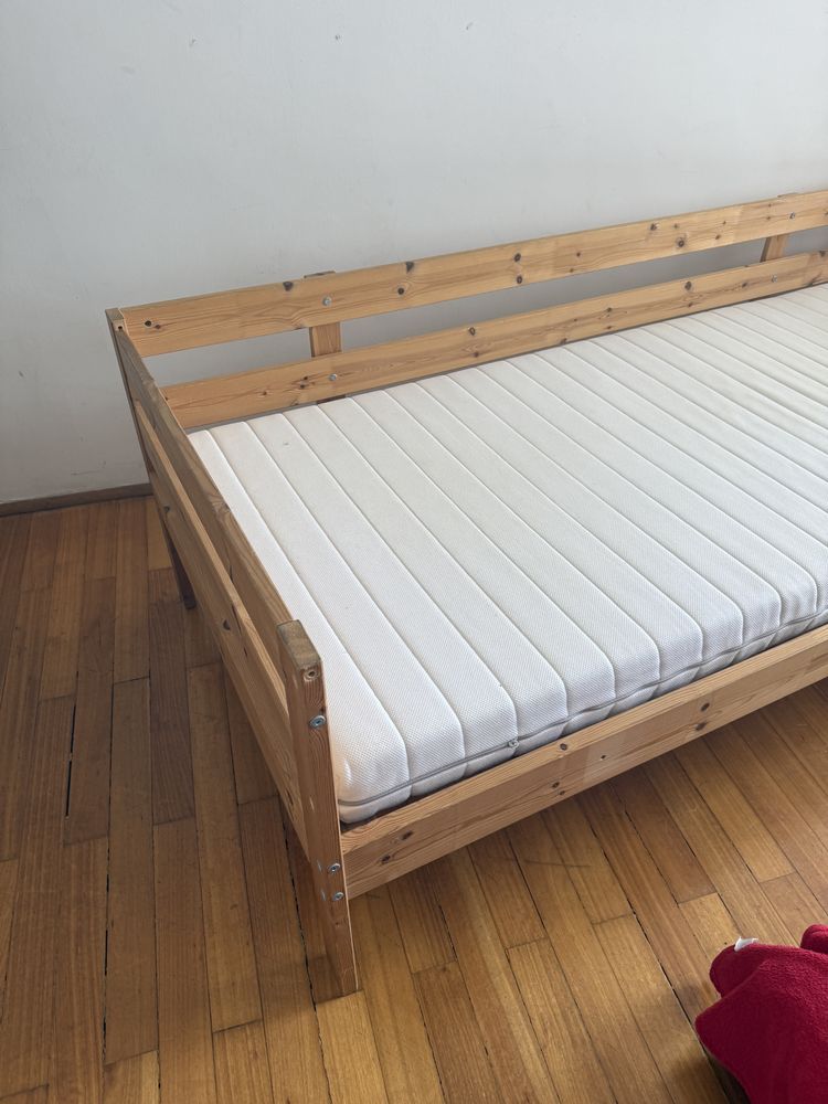 Cama pinho com colchao