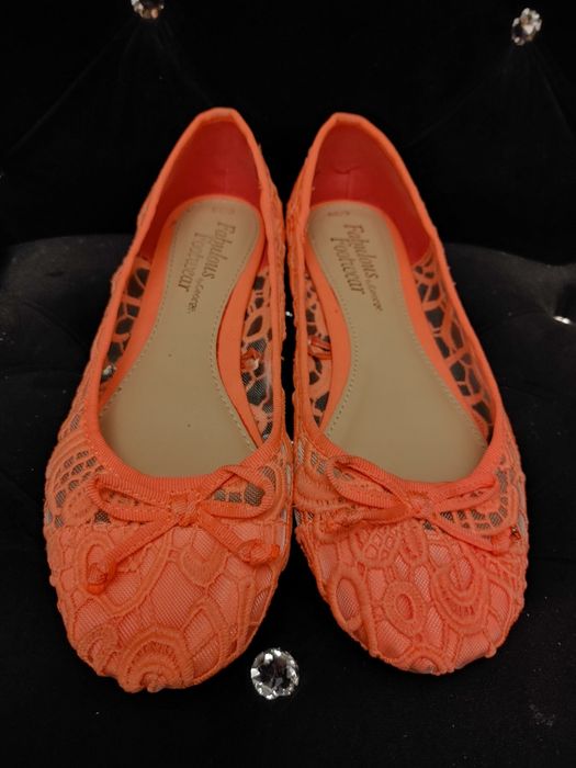Buty balerinki koronkowe neonowe rozm. 39